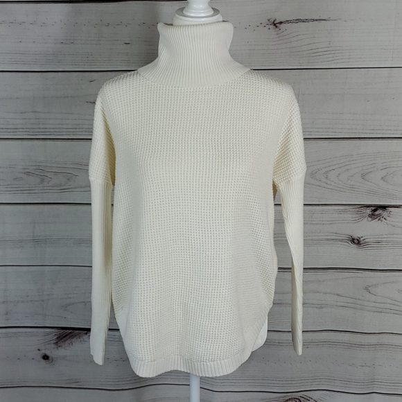MICHAEL Michael Kors• M sweater turtleneck ivory - Picture 1 of 9